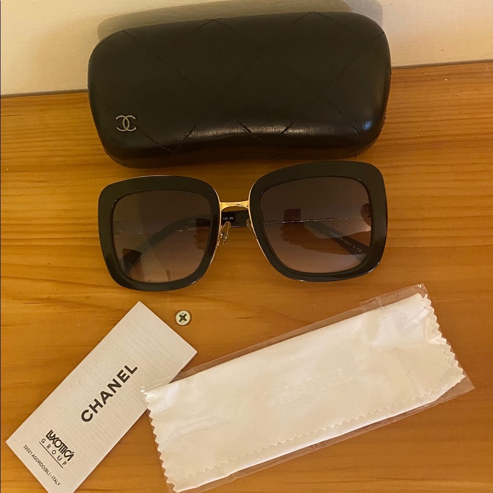 Chanel Sunglasses 5369